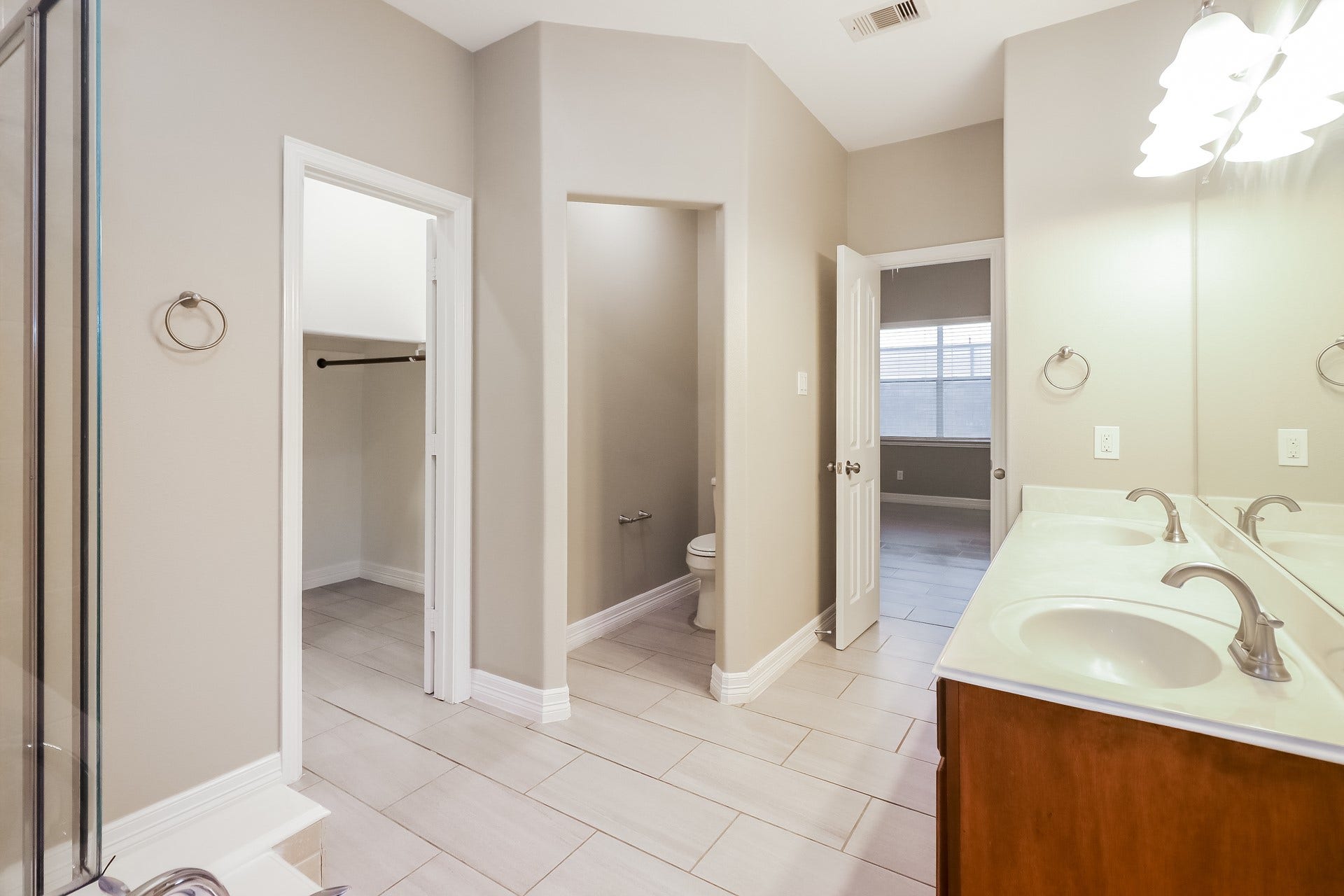 8414 Parapet Place, Rosharon, TX 77583 8414 Parapet Place, Rosharon, TX 77583