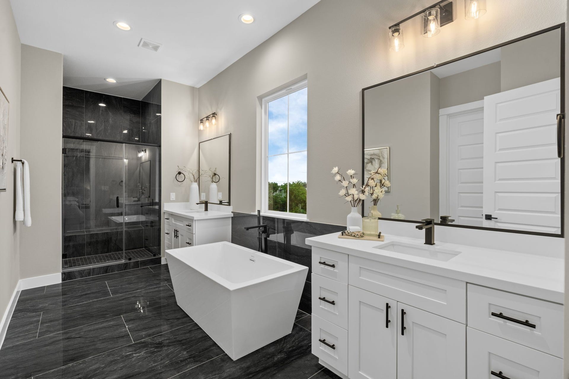 1177 W 19th Street, Houston, TX 77008 1177 W 19th Street, Houston, TX 77008