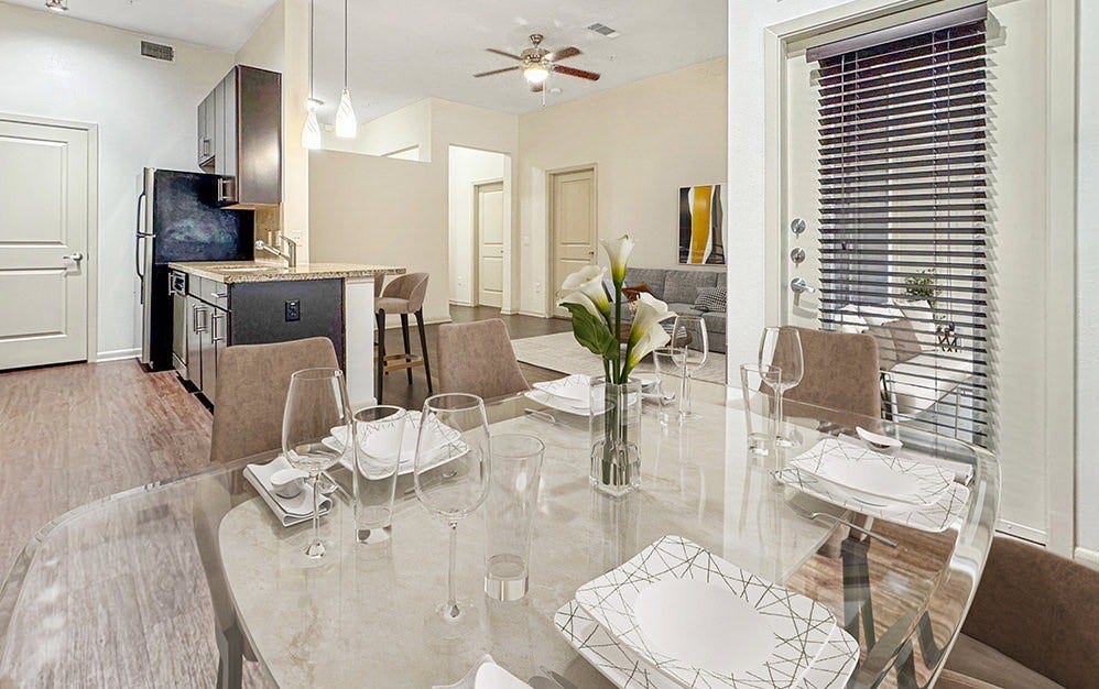 206 McGowen Street, #3301, Houston, TX 77006 open space kitchen and living room