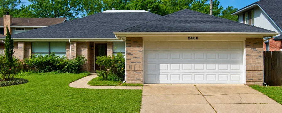 Property photo for 2450 Parkwood Lane, Sugar Land, TX