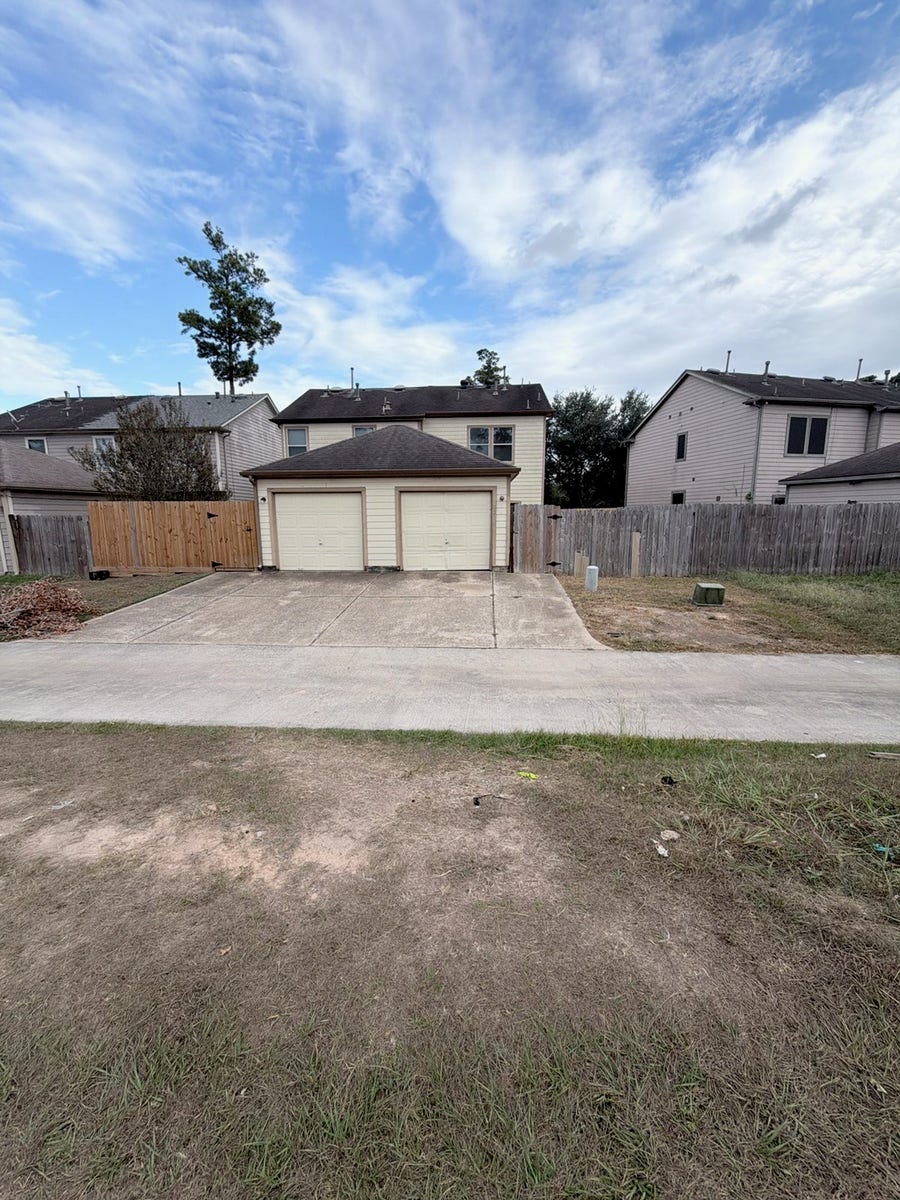 Property photo for 2211 Walnut Fair Lane, Spring, TX