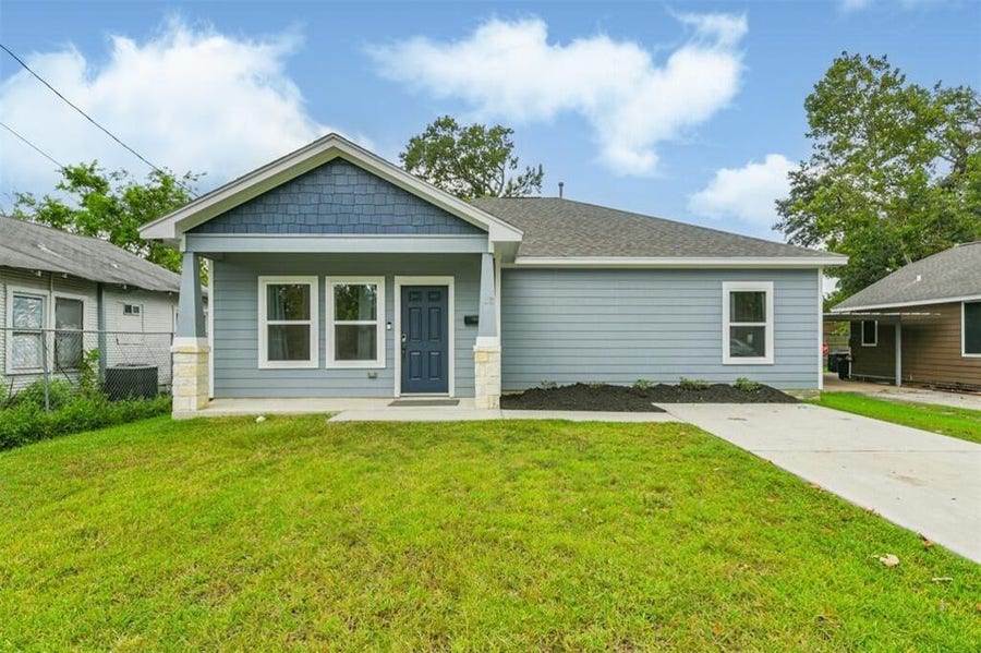 Property photo for 13 Hafer Street, Baytown, TX
