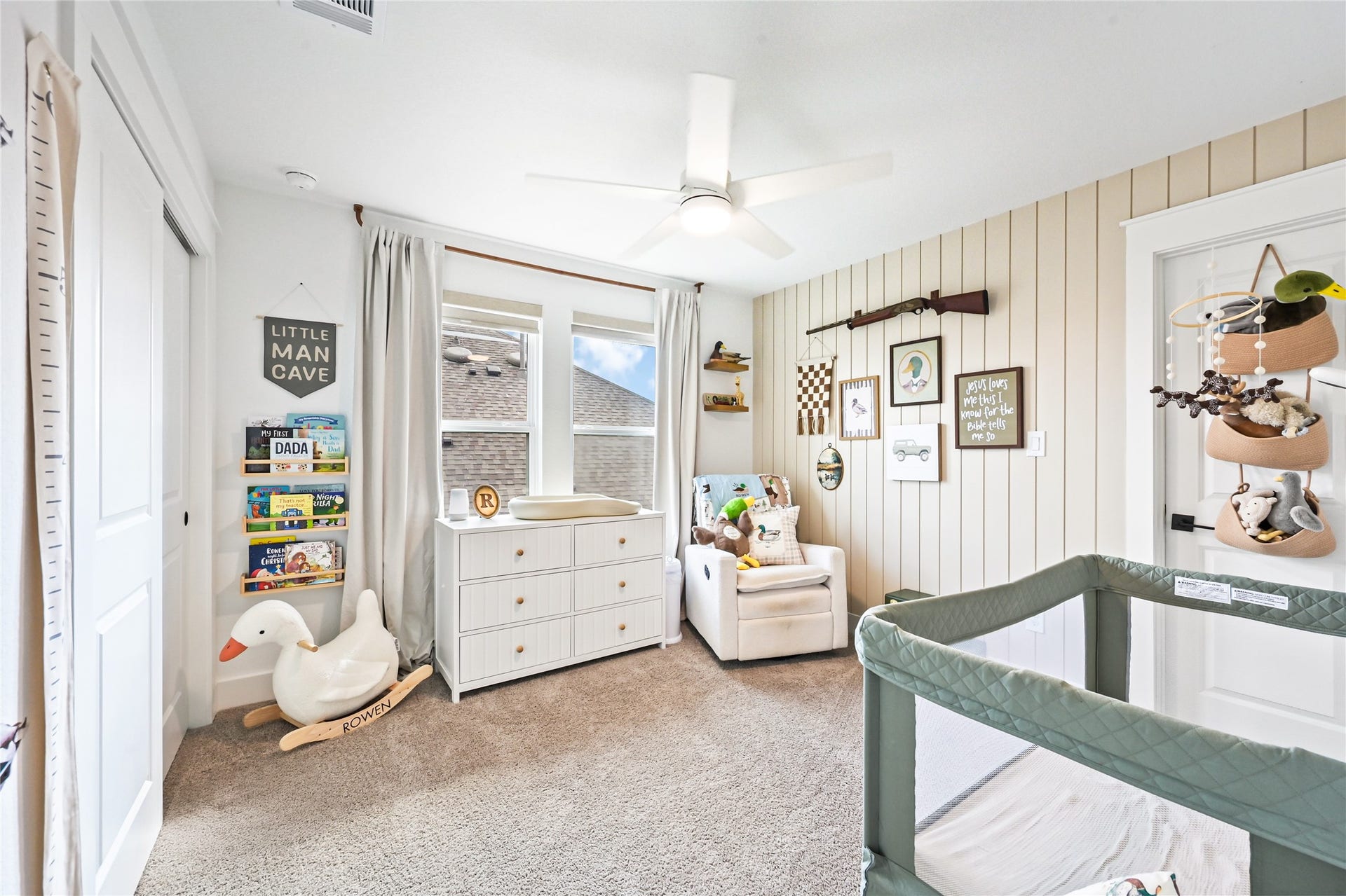 4121 Hazy Rock Lane, League City, TX 77573 Spacious and inviting retreat