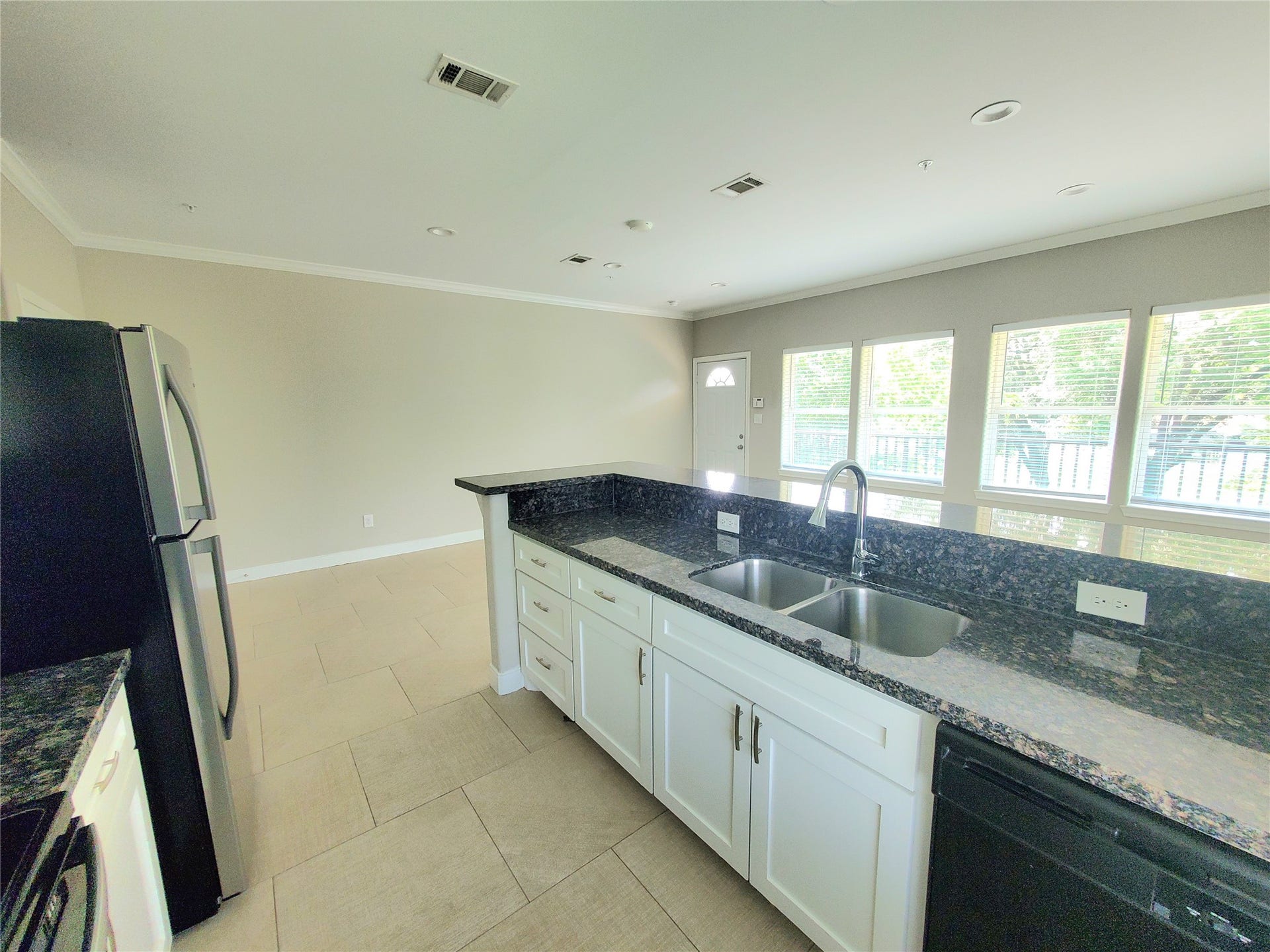501 E Davis Street, #1, Conroe, TX 77301 501 E Davis Street, #1, Conroe, TX 77301