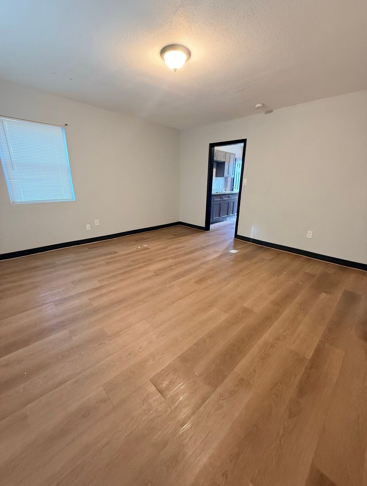 7210 Dahlia Street, #5, Houston, TX 77012