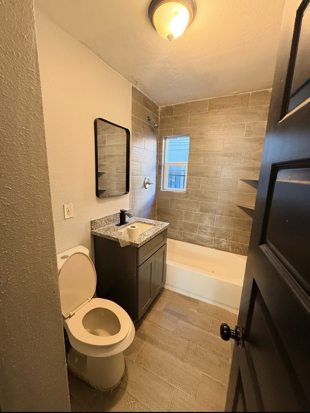 7210 Dahlia Street, #5, Houston, TX 77012