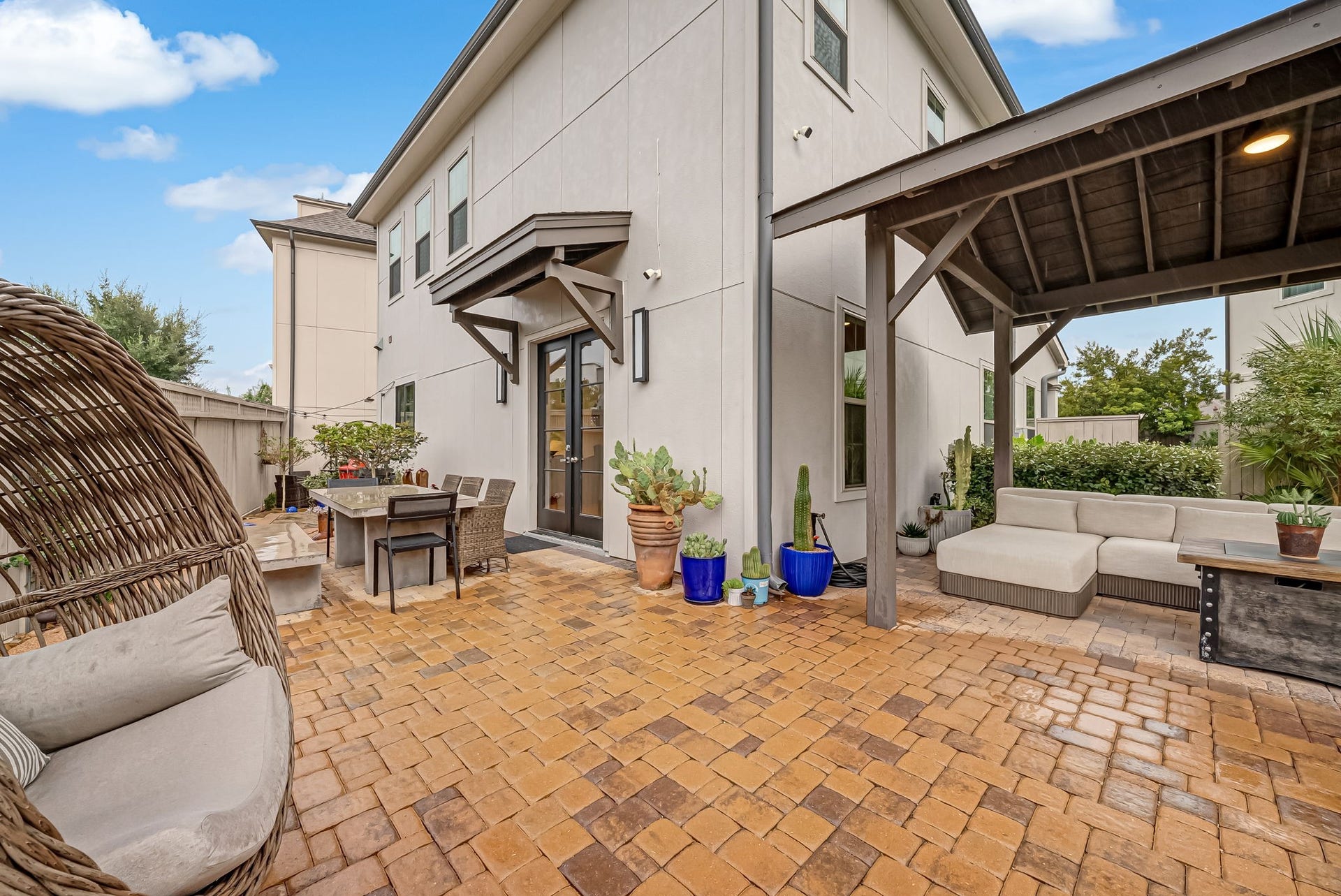 1948 Carrollton Mill Drive, Spring, TX 77380 1948 Carrollton Mill Drive, Spring, TX 77380