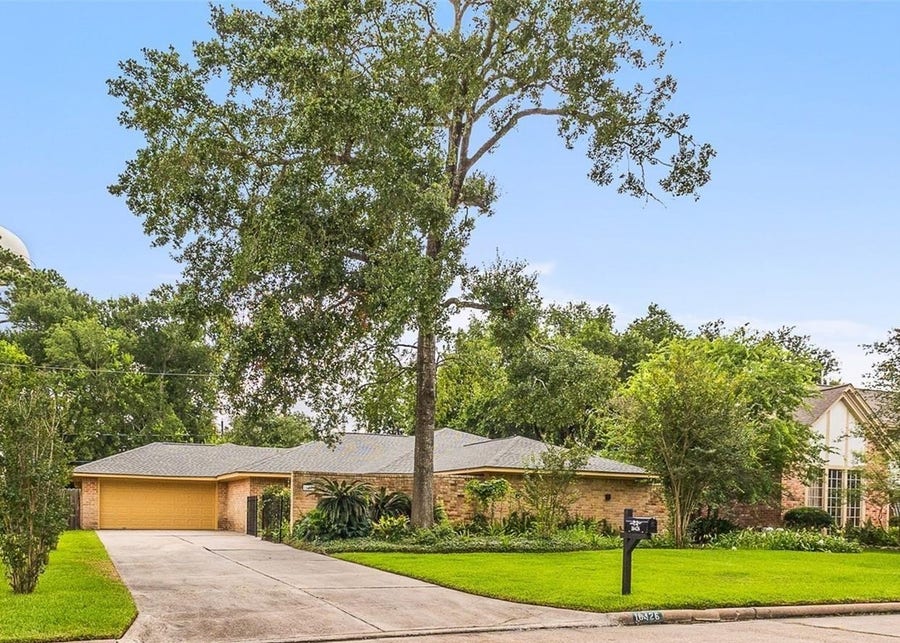Property photo for 16426 York Minster Drive, Spring, TX