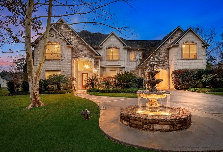 Property photo for 11827 Water Oak Drive, Magnolia, TX