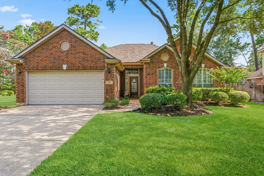 Property photo for 130 N Archwyck Circle, The Woodlands, TX
