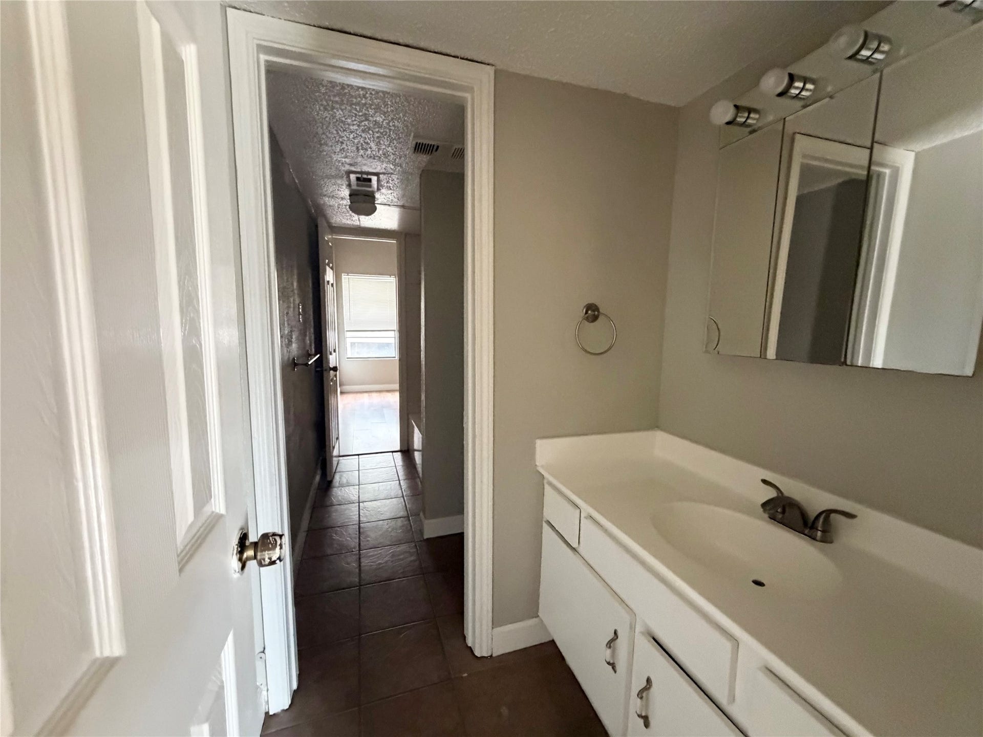 12900 Walden Road, #208B, Montgomery, TX 77356 12900 Walden Road, #208B, Montgomery, TX 77356