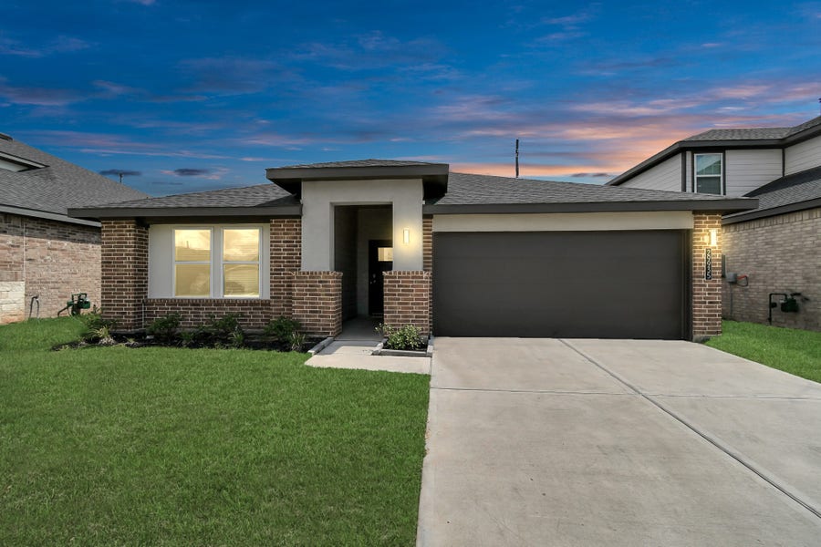 Property photo for 29935 Gallatin River Lane, Katy, TX