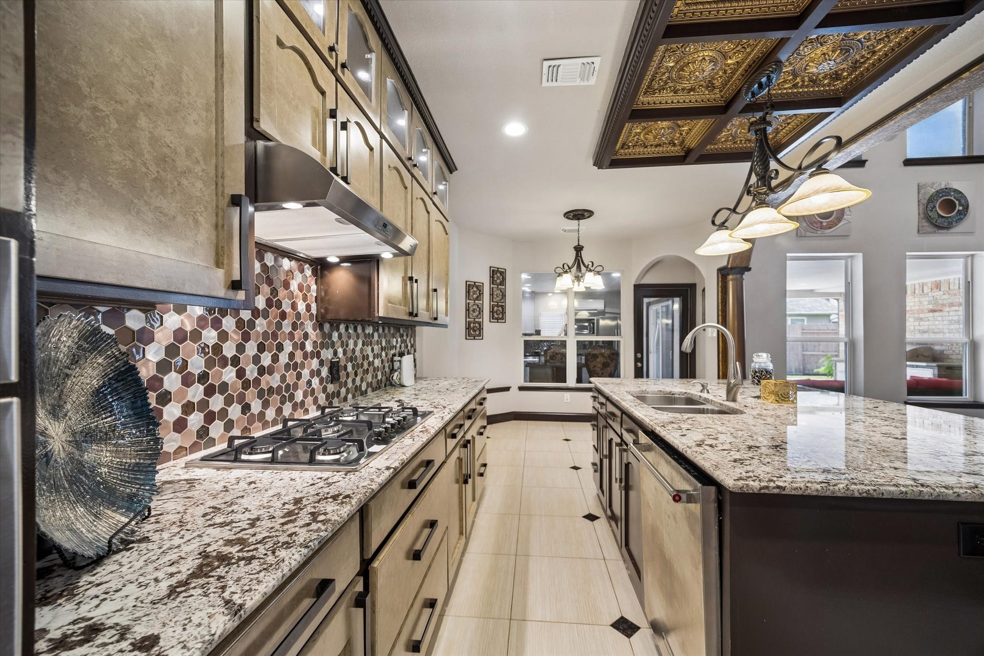 1226 Oxford Mills Lane, Sugar Land, TX 77479