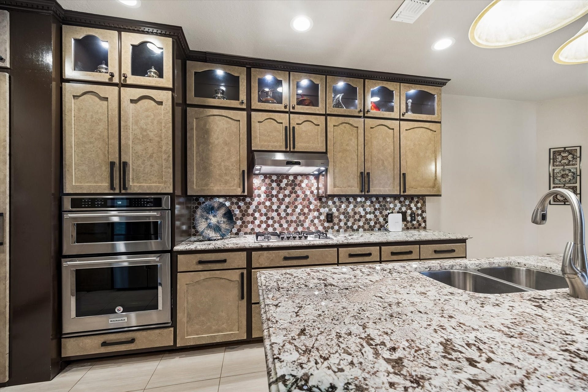 1226 Oxford Mills Lane, Sugar Land, TX 77479