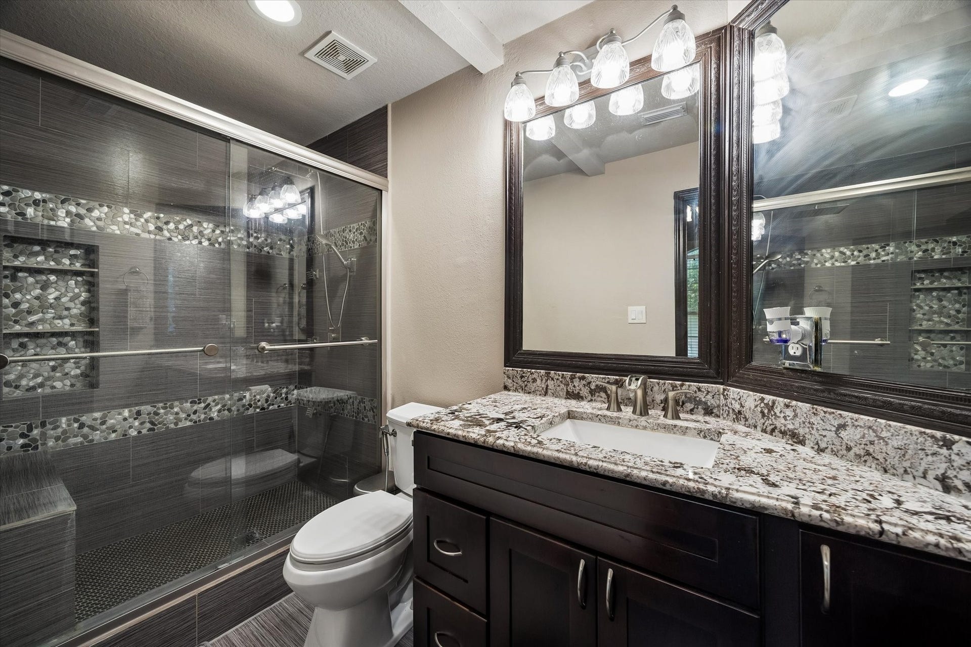 1226 Oxford Mills Lane, Sugar Land, TX 77479