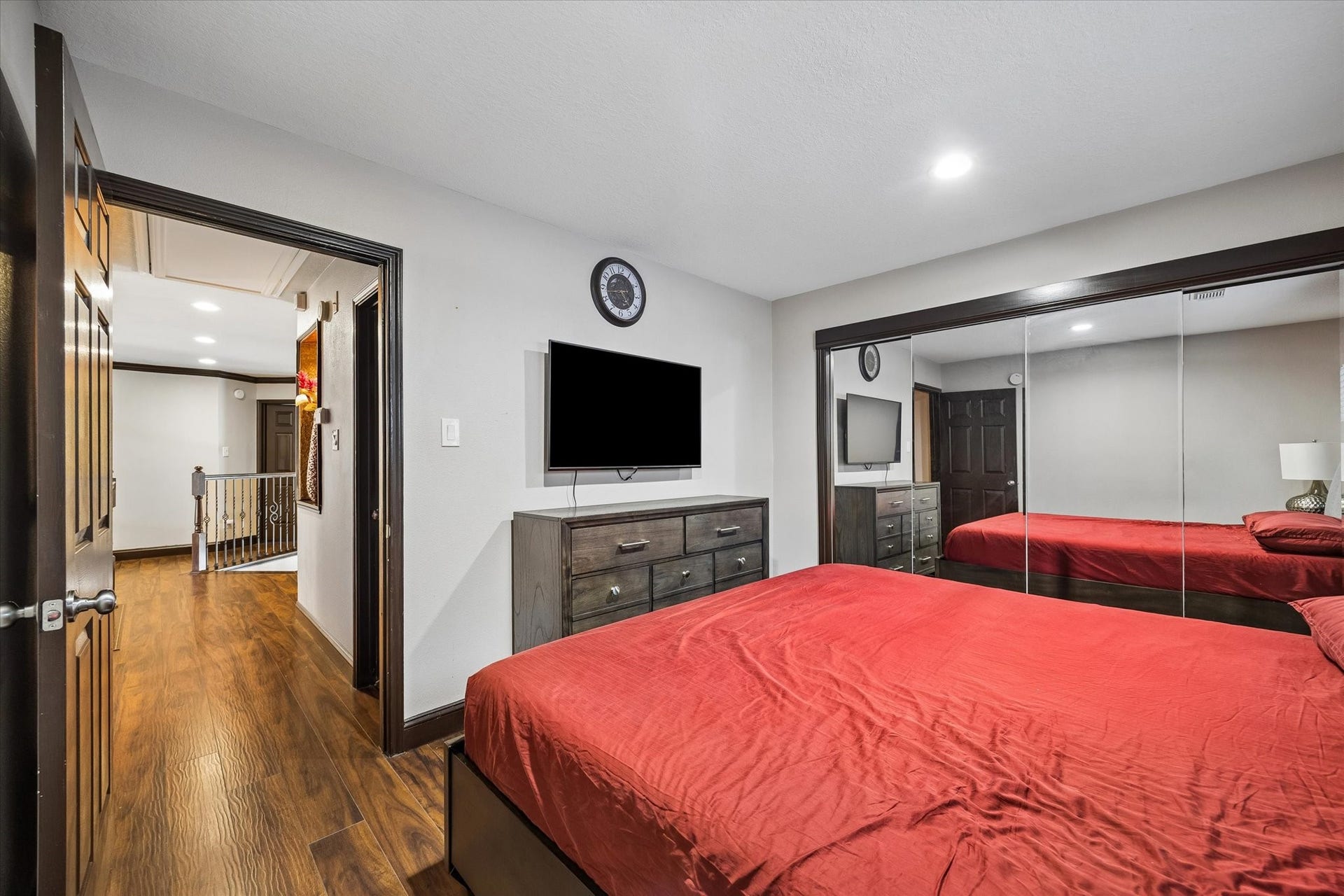 1226 Oxford Mills Lane, Sugar Land, TX 77479