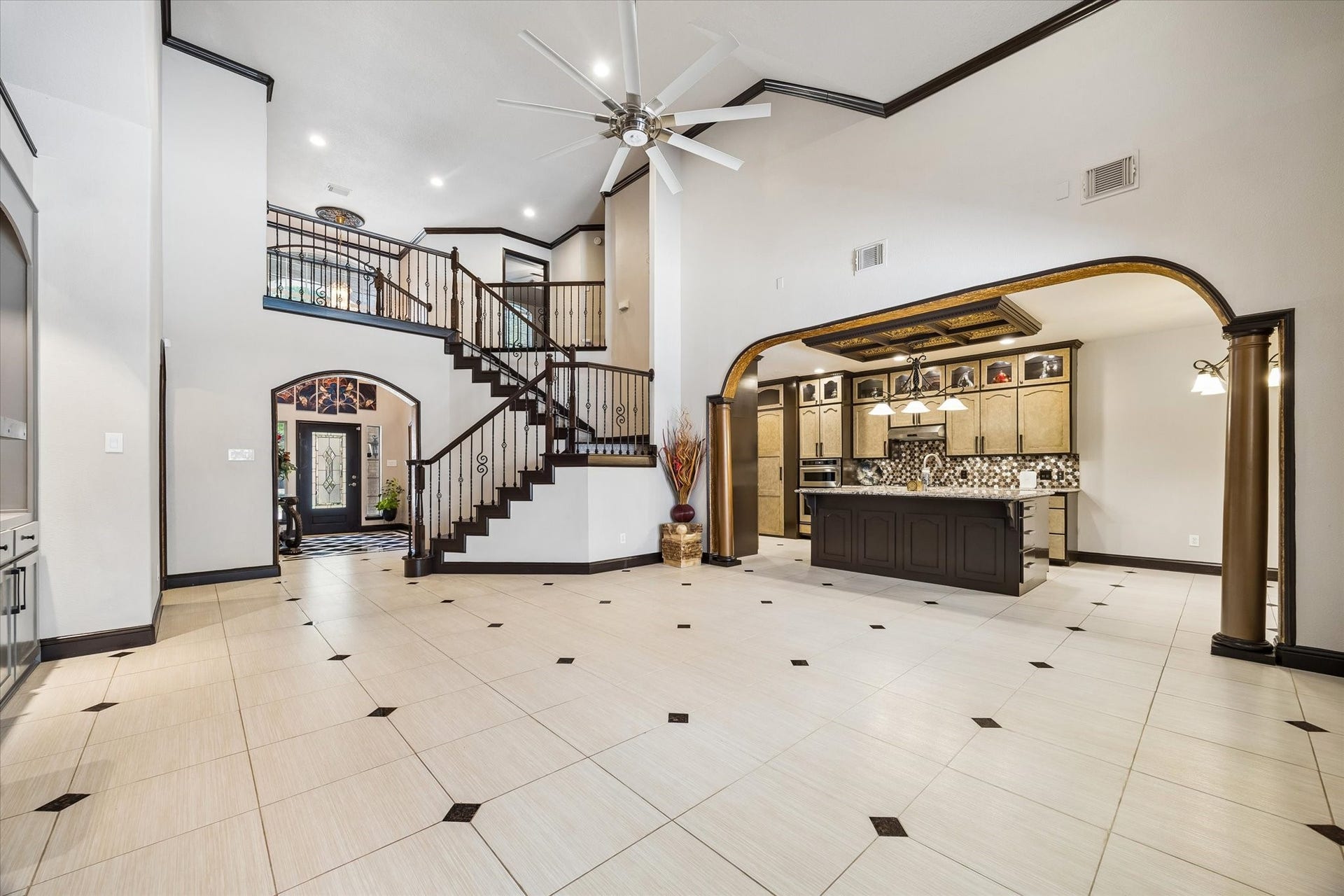 1226 Oxford Mills Lane, Sugar Land, TX 77479