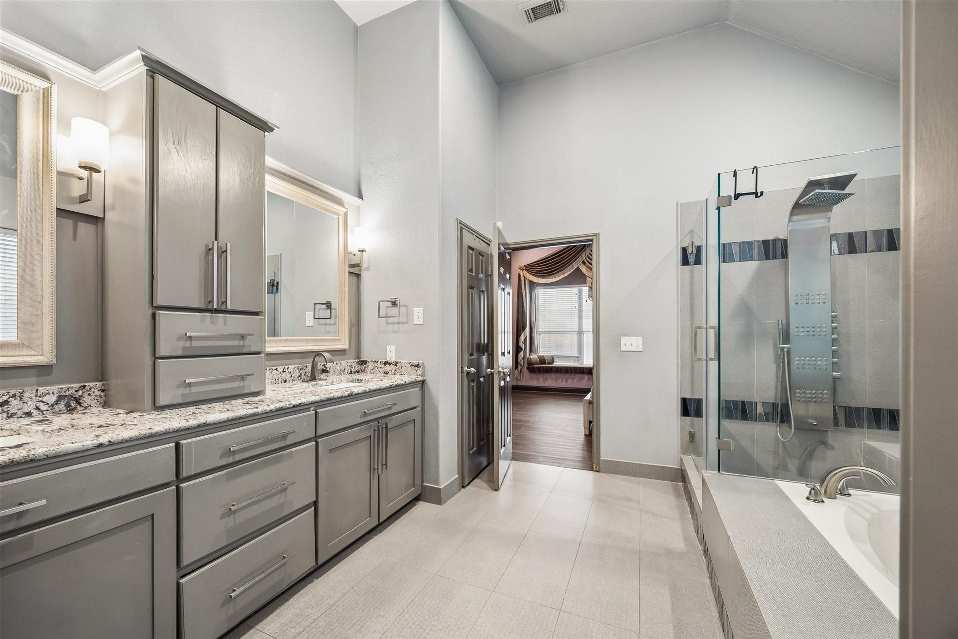 1226 Oxford Mills Lane, Sugar Land, TX 77479