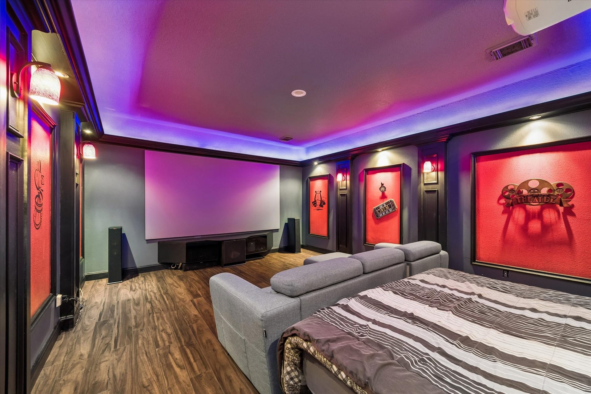 1226 Oxford Mills Lane, Sugar Land, TX 77479