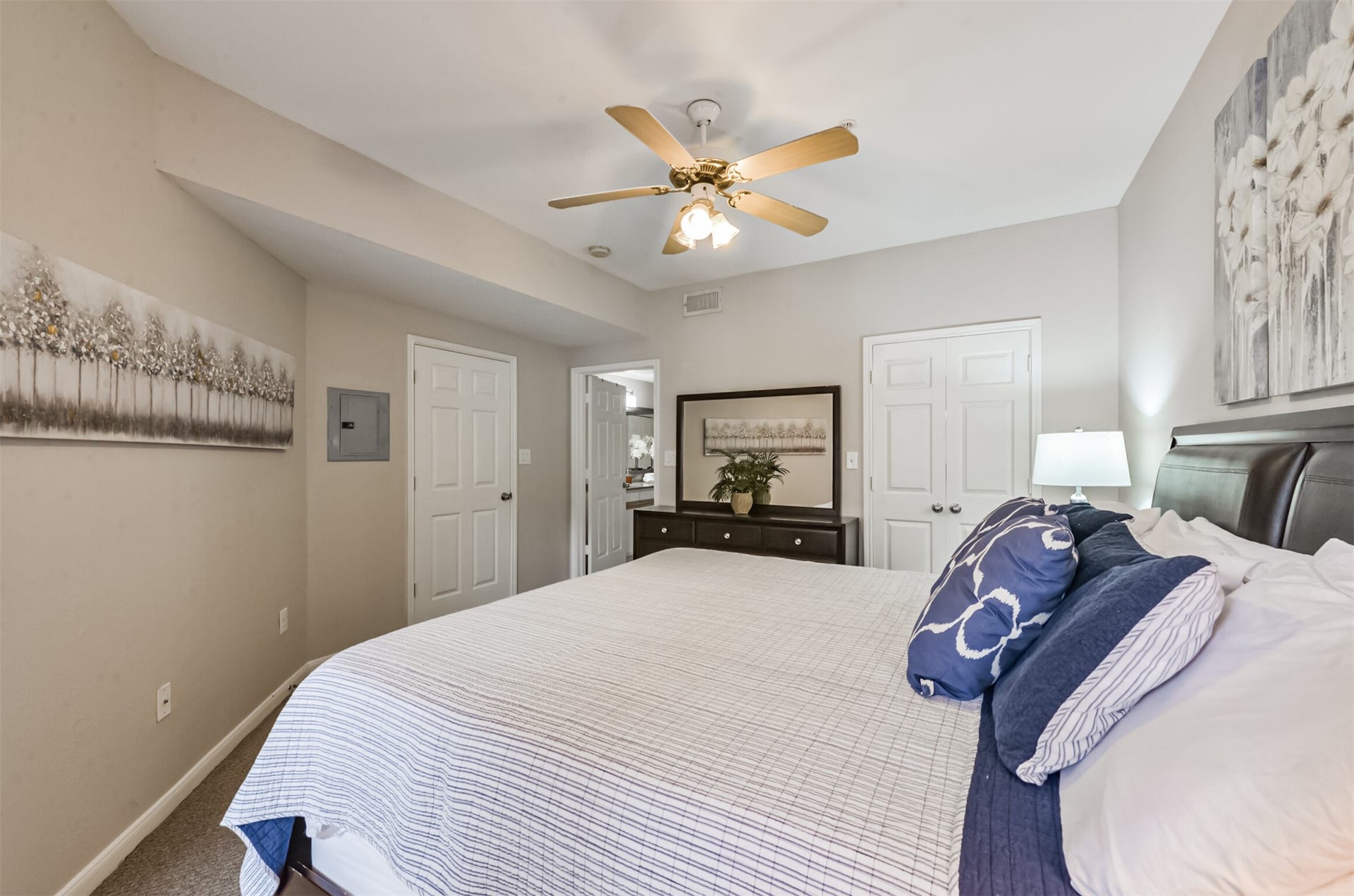1330 Old Spanish Trail, #8104, Houston, TX 77054