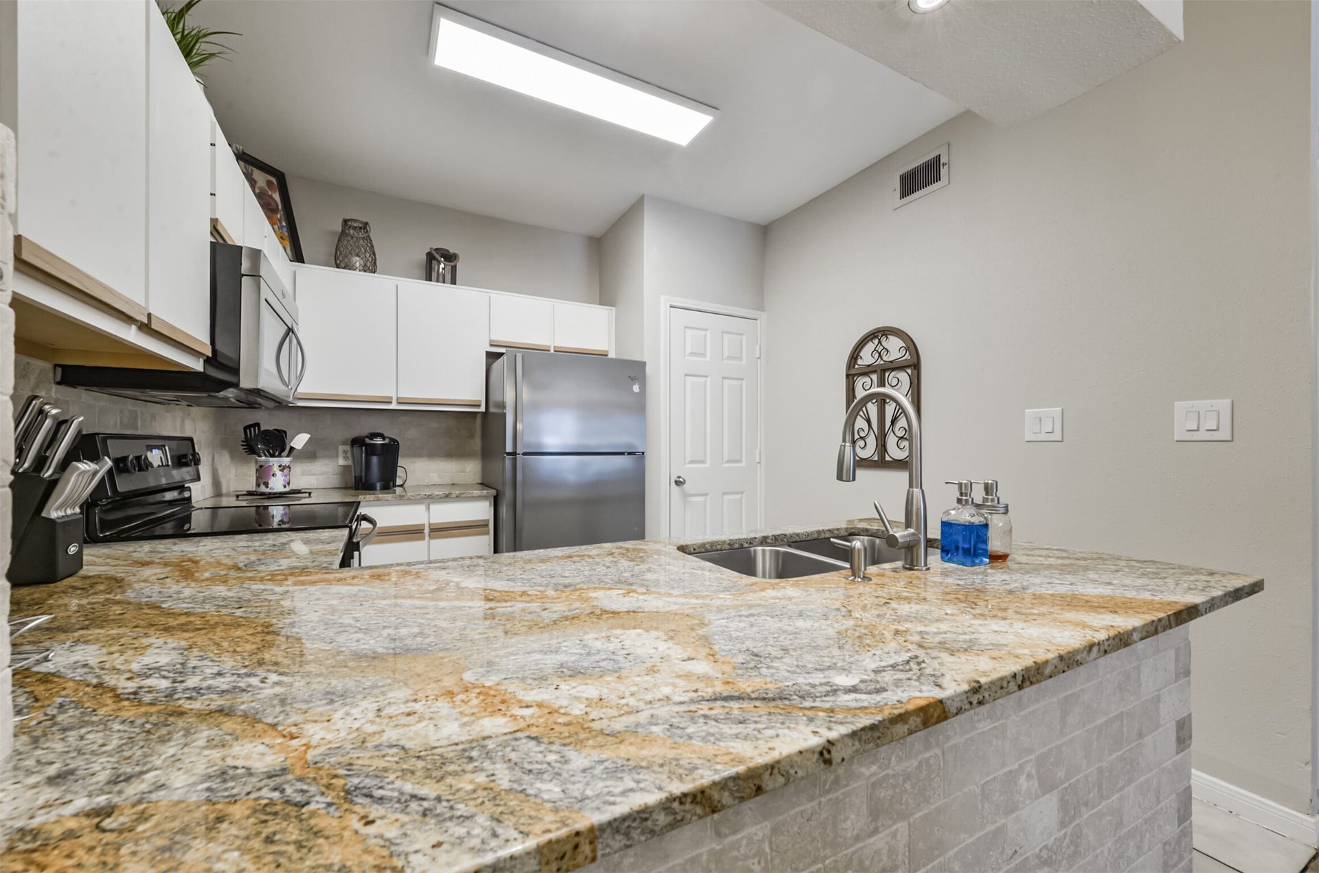 1330 Old Spanish Trail, #8104, Houston, TX 77054