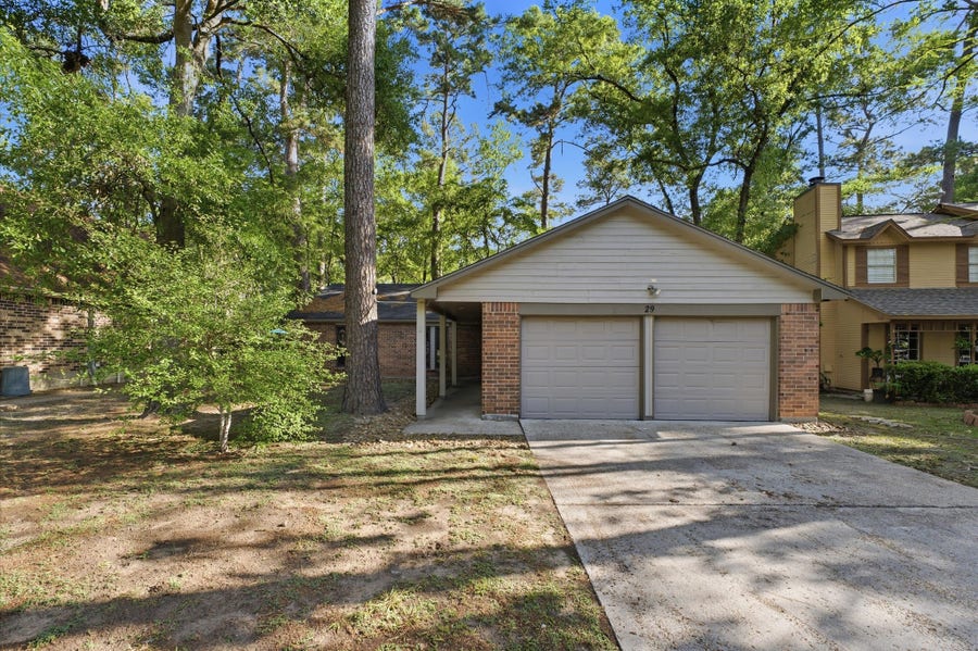 Property photo for 29 S High Oaks Circle, Spring, TX