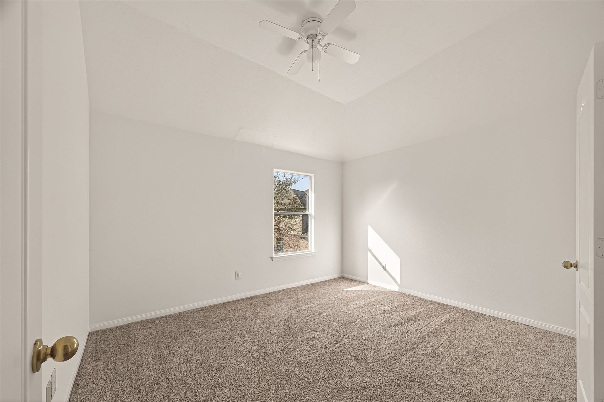 3804 Dunlavy Drive, Pearland, TX 77581 Third Bedroom