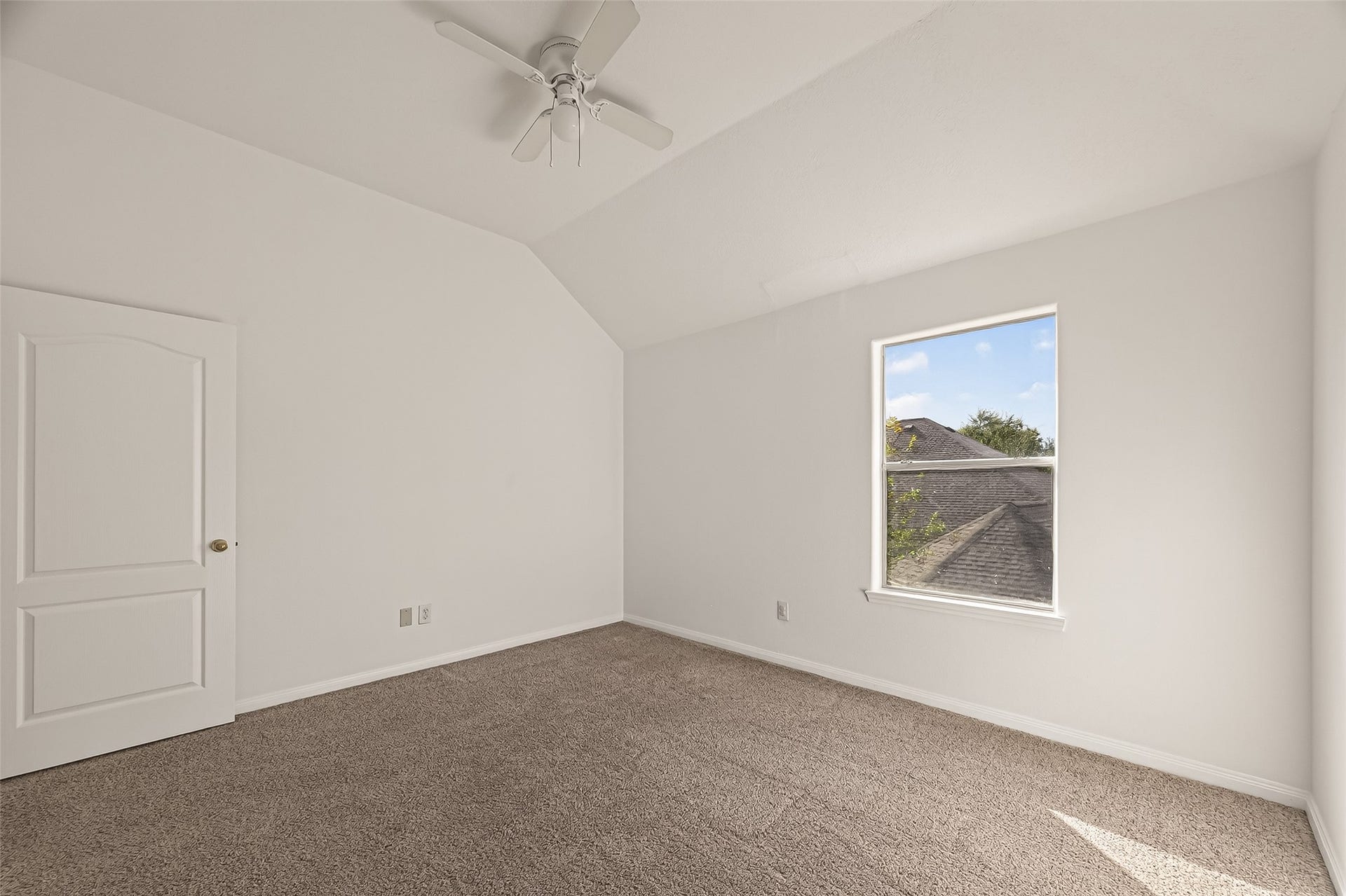 3804 Dunlavy Drive, Pearland, TX 77581 Third Bedroom