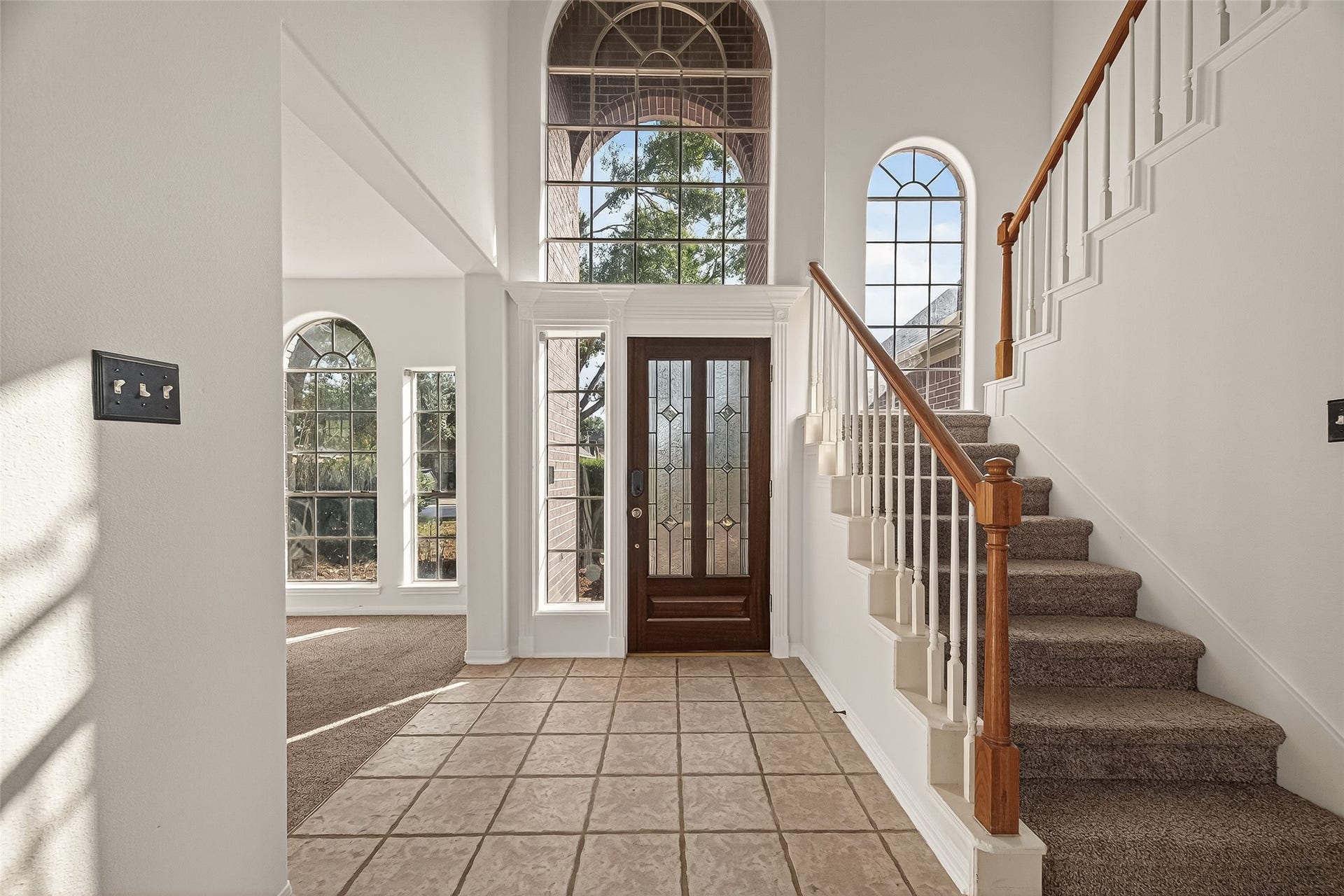 3804 Dunlavy Drive, Pearland, TX 77581 Front Entrance