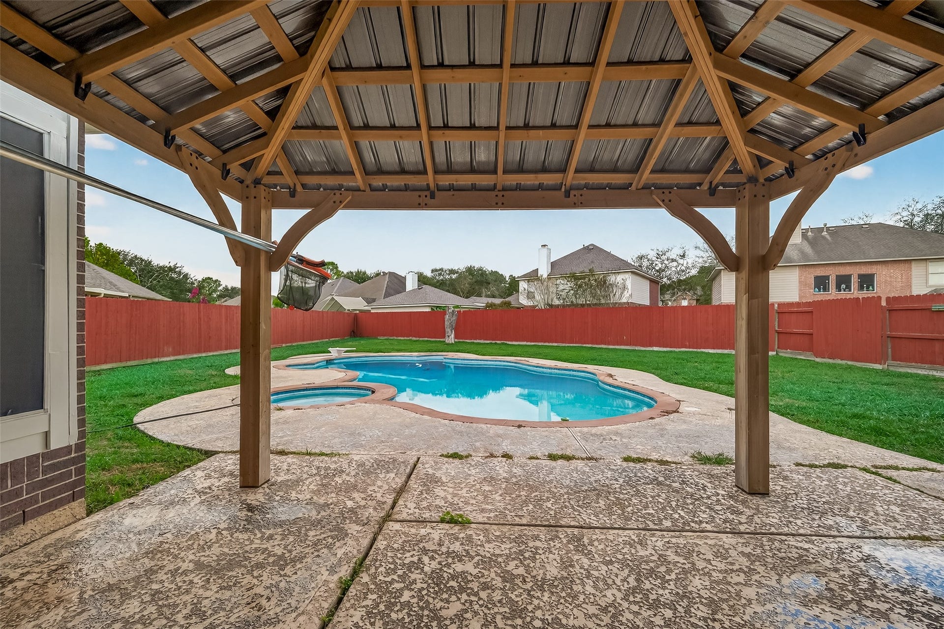 3804 Dunlavy Drive, Pearland, TX 77581 Private Pool