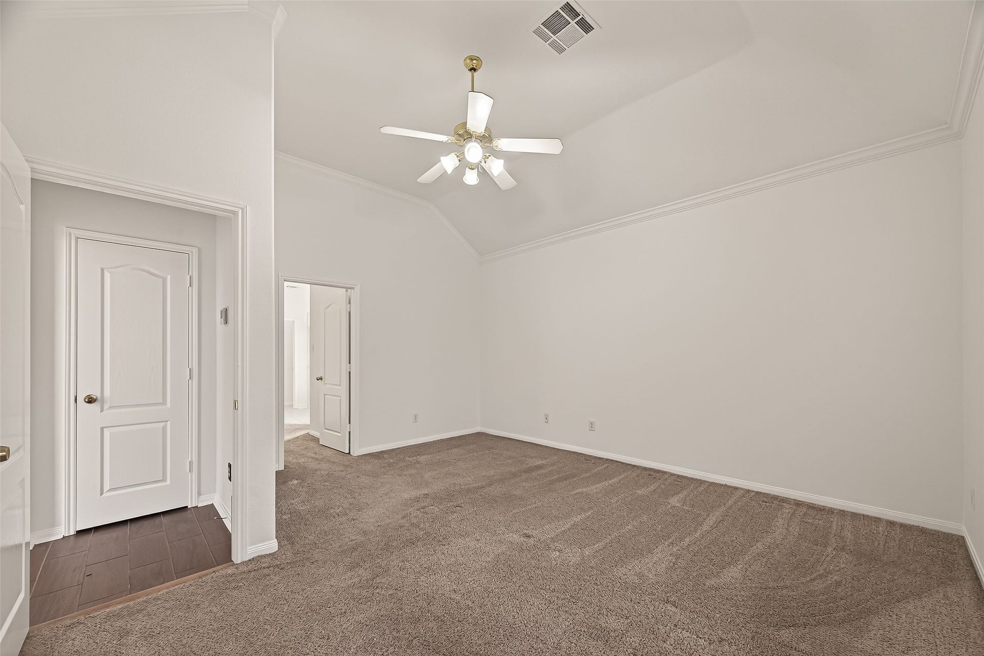 3804 Dunlavy Drive, Pearland, TX 77581 Primary Bedroom
