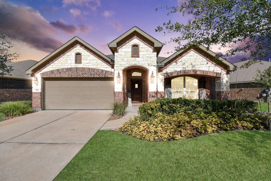 Property photo for 7502 Simpson Springs Lane, Spring, TX