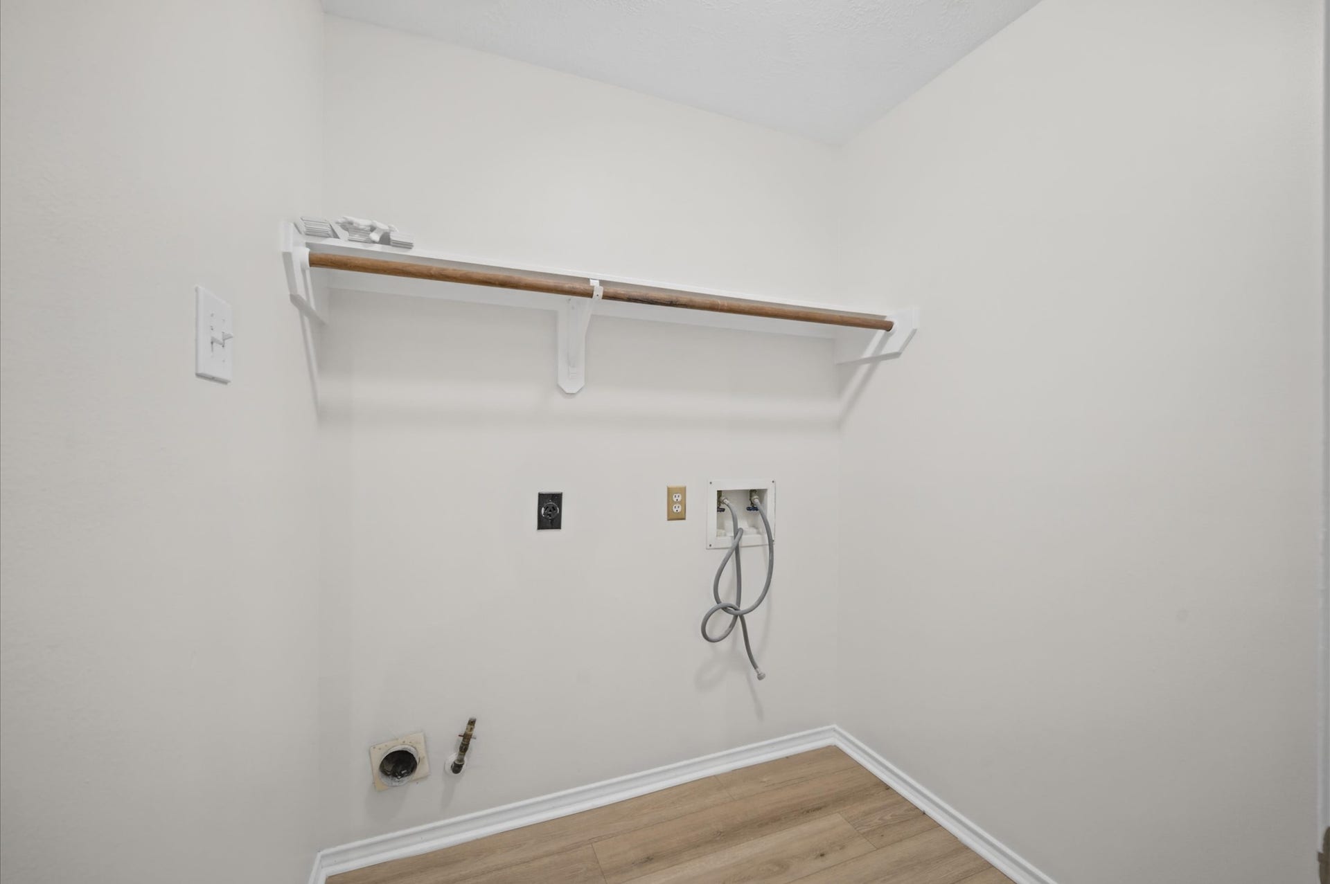 10026 Elm Meadow Trail, Houston, TX 77064 10026 Elm Meadow Trail, Houston, TX 77064