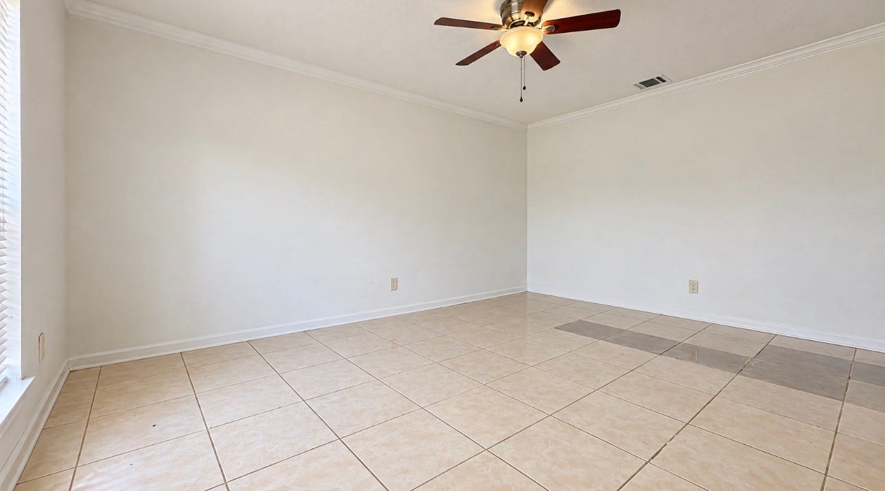 11630 Sageglen Drive, Houston, TX 77089