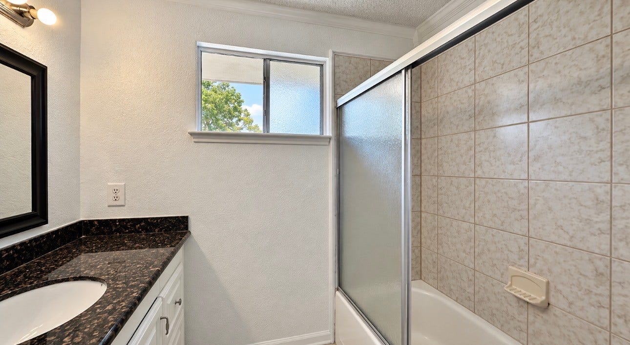 2nd bathroom