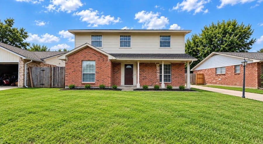 Property photo for 11630 Sageglen Drive, Houston, TX