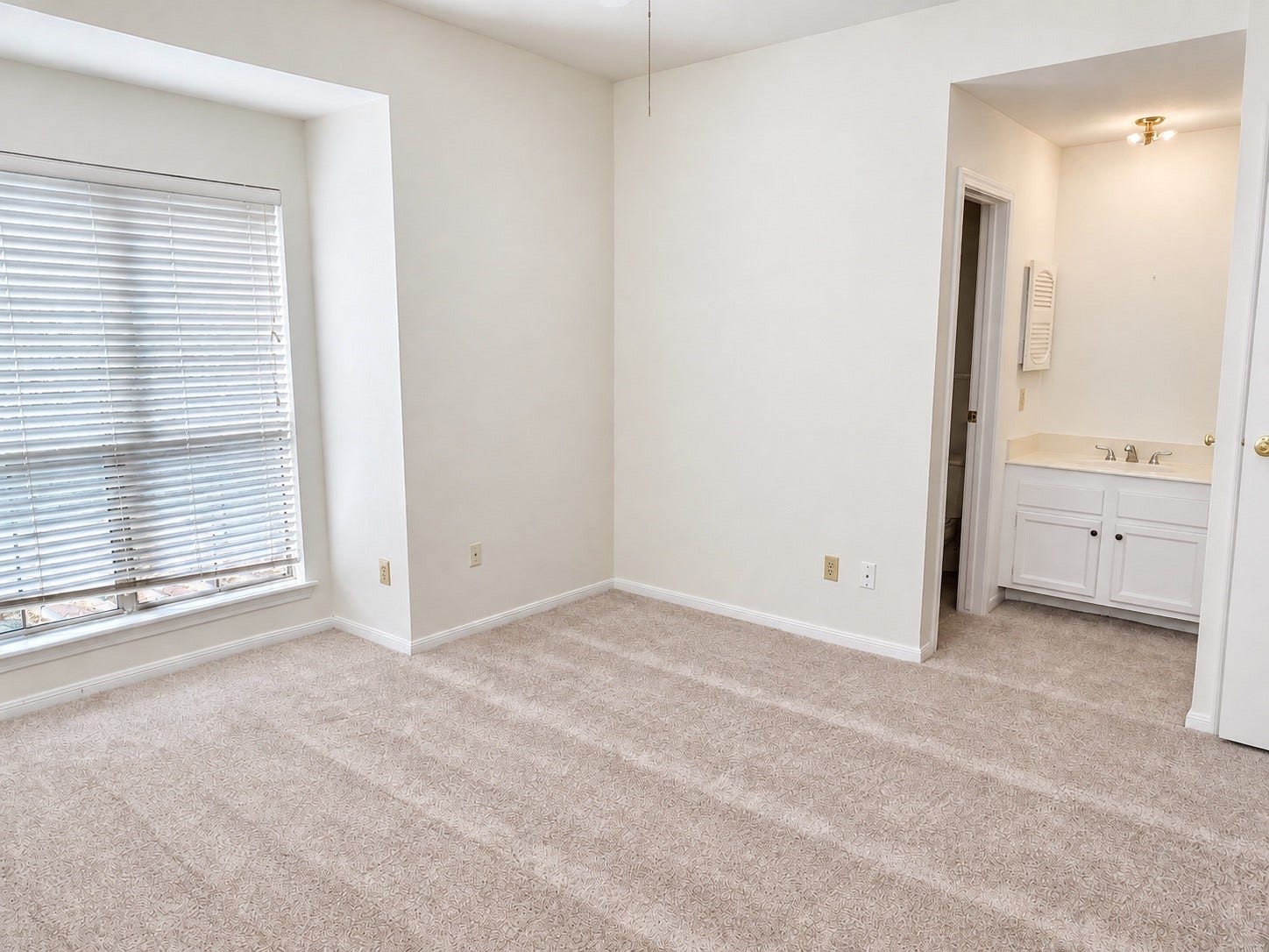 11711 Memorial Drive, #313, Houston, TX 77024 11711 Memorial Drive, #313, Houston, TX 77024