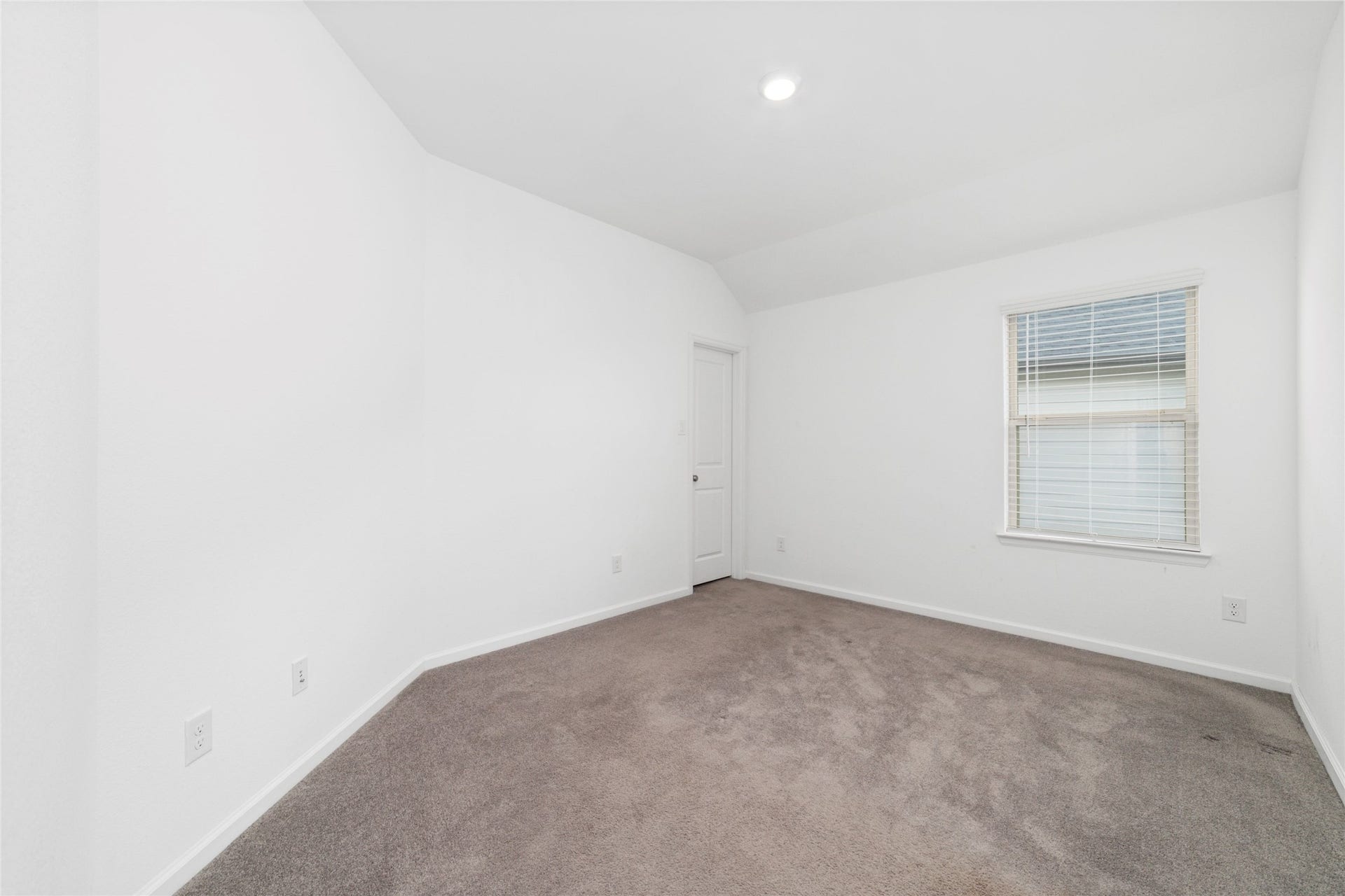 5719 Foggy Vine Court, Fulshear, TX 77441 2nd bedroom