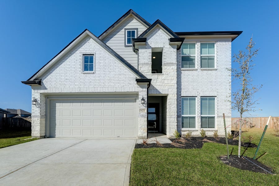 Property photo for 1719 Pecan Woods Lane, Conroe, TX