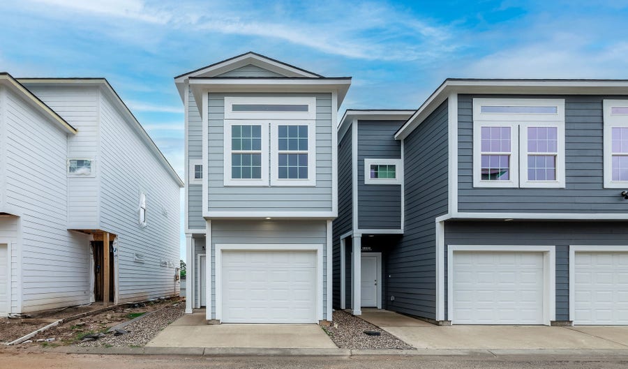 Property photo for 18834 Elegance Avenue, Spring, TX