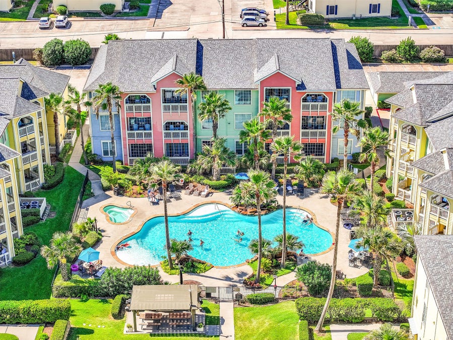 Property photo for 7000 Seawall Boulevard, #811, Galveston, TX