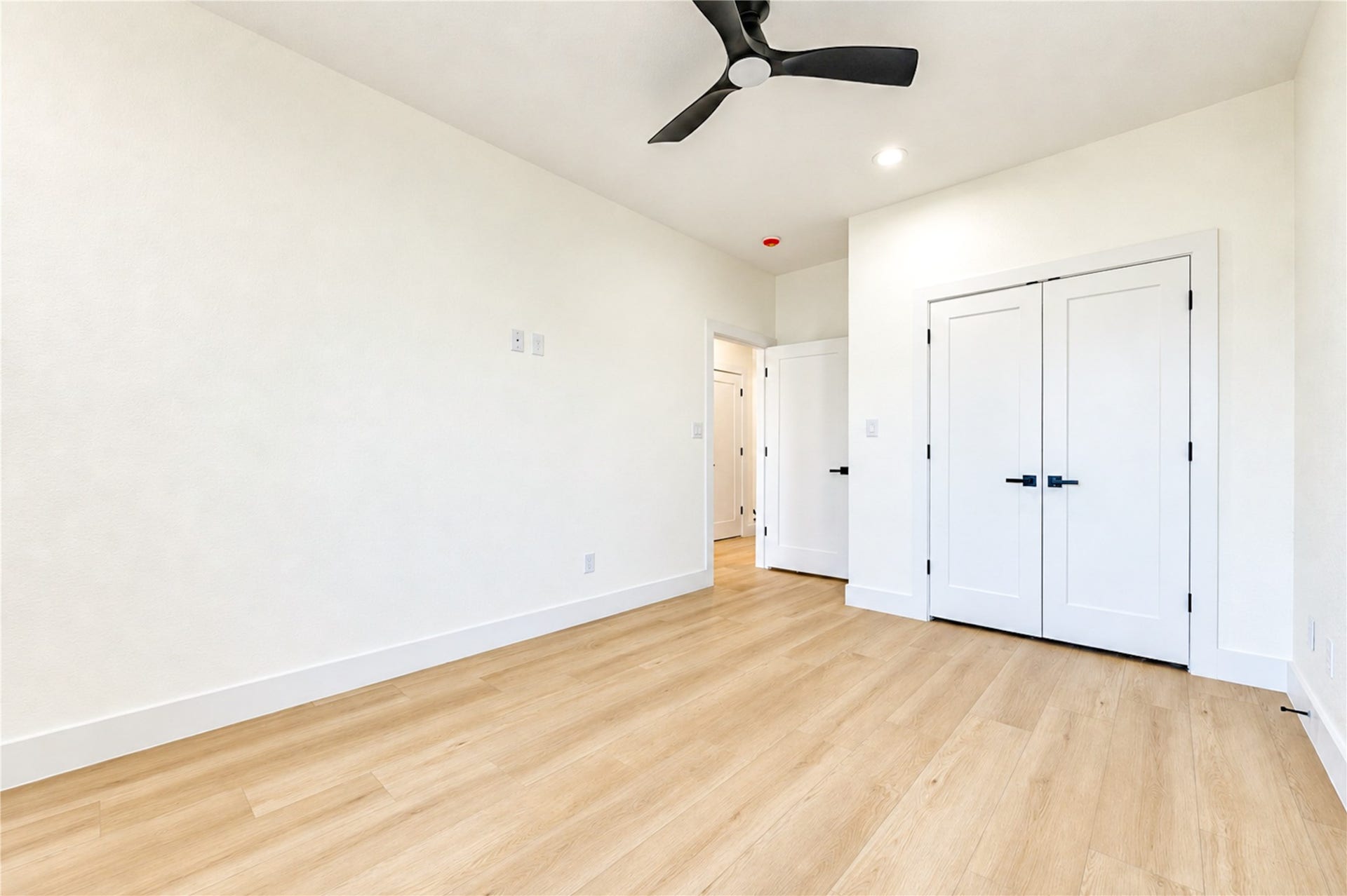 8220 Gladstone Street, #A/B, Houston, TX 77051