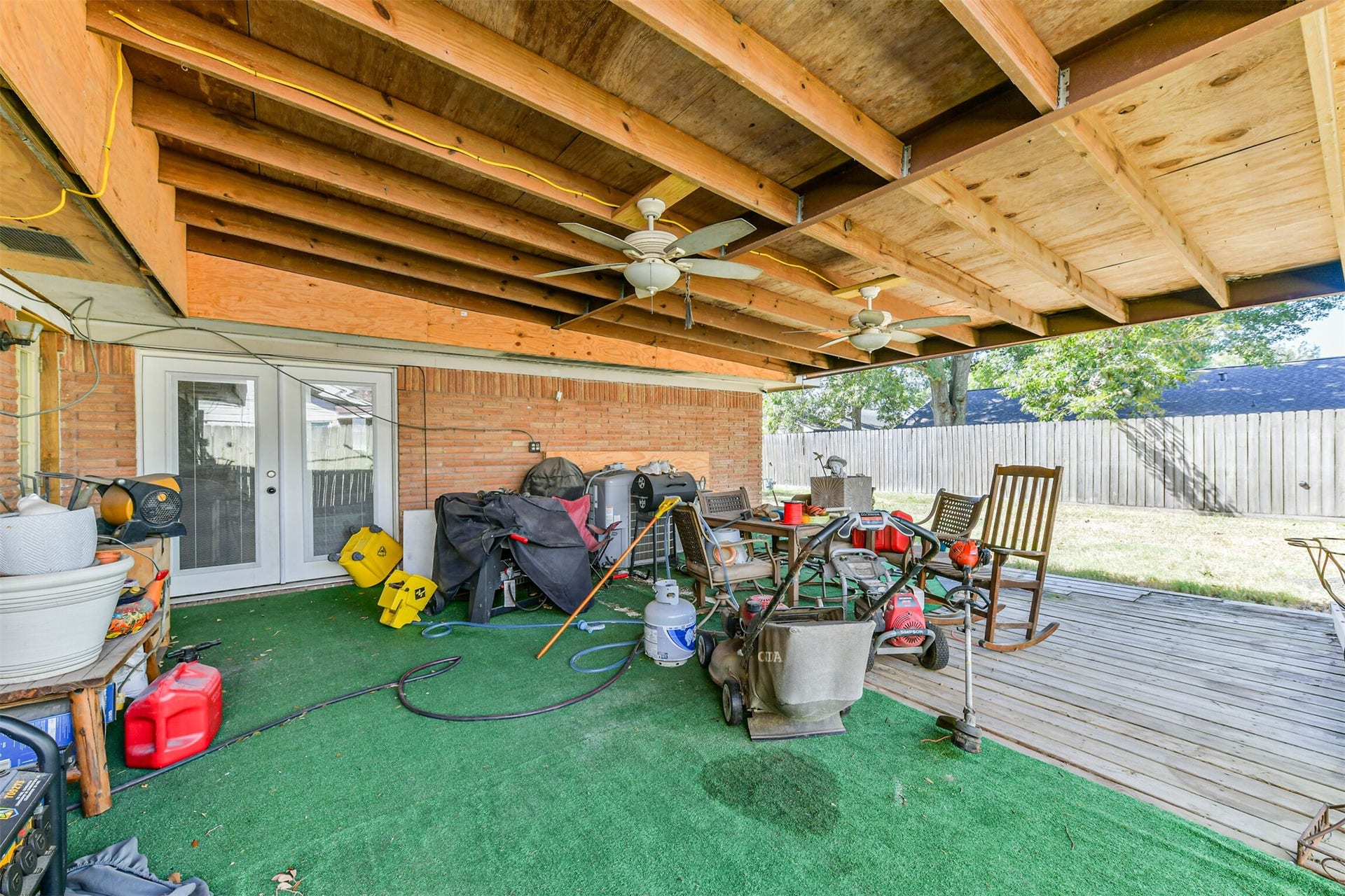910 Alyse Street, Deer Park, TX 77536