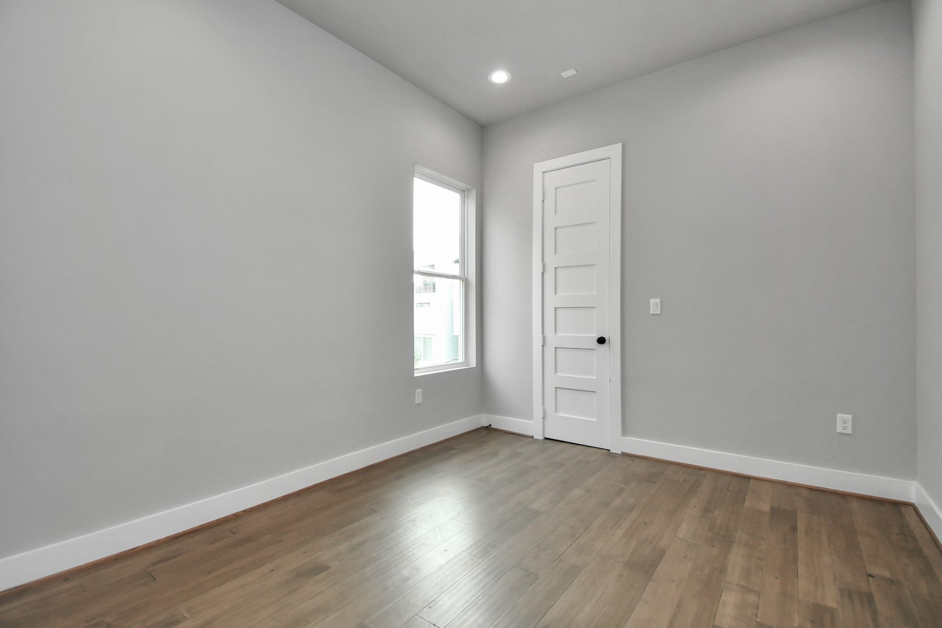 1320 Eberhard Street, Houston, TX 77019 1320 Eberhard Street, Houston, TX 77019