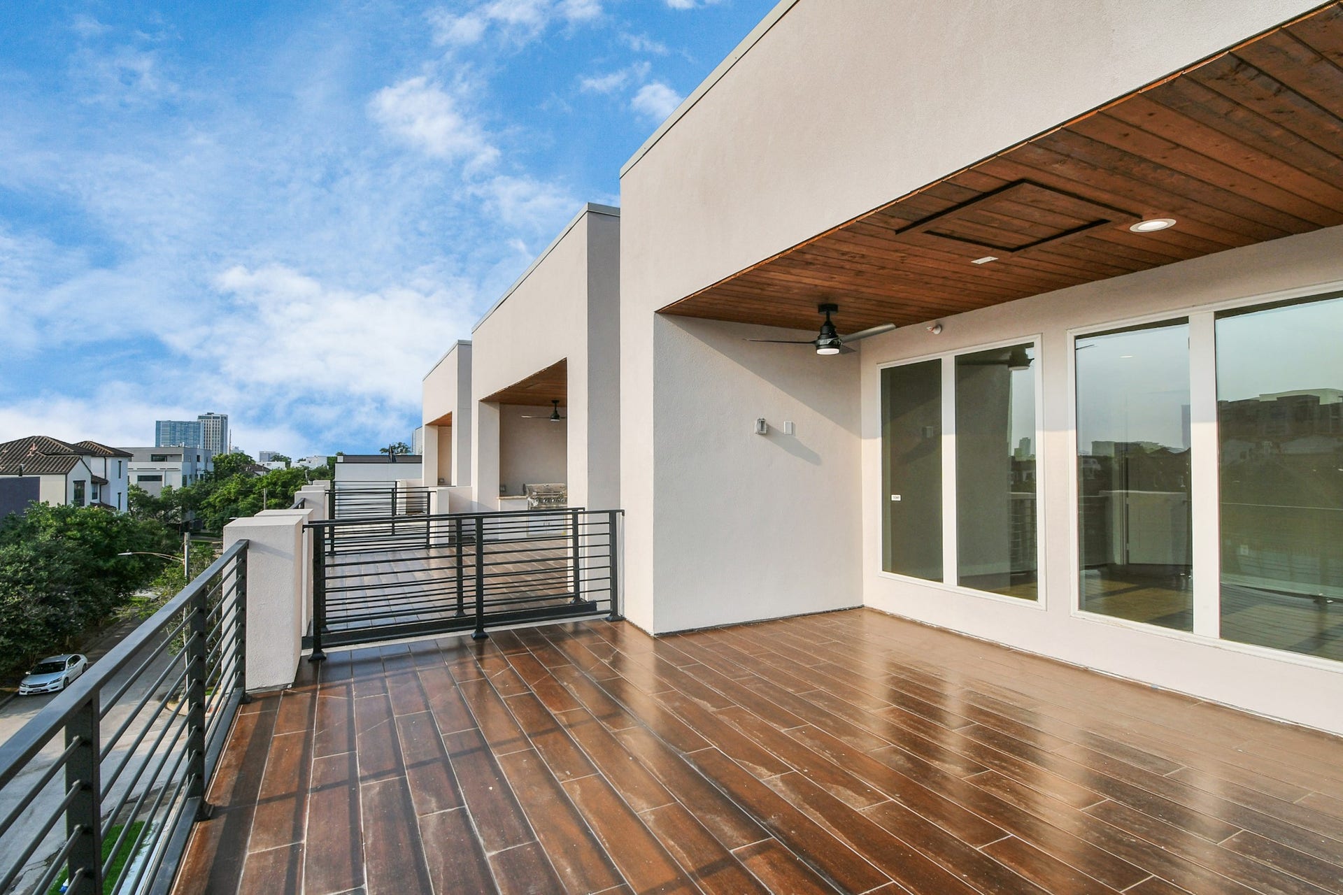 1320 Eberhard Street, Houston, TX 77019 1320 Eberhard Street, Houston, TX 77019