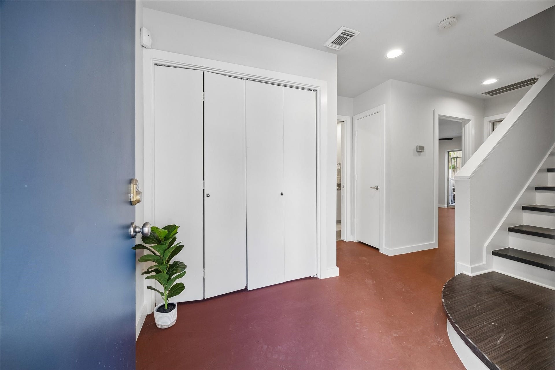 2009 Mason Street, Houston, TX 77006 2009 Mason Street, Houston, TX 77006