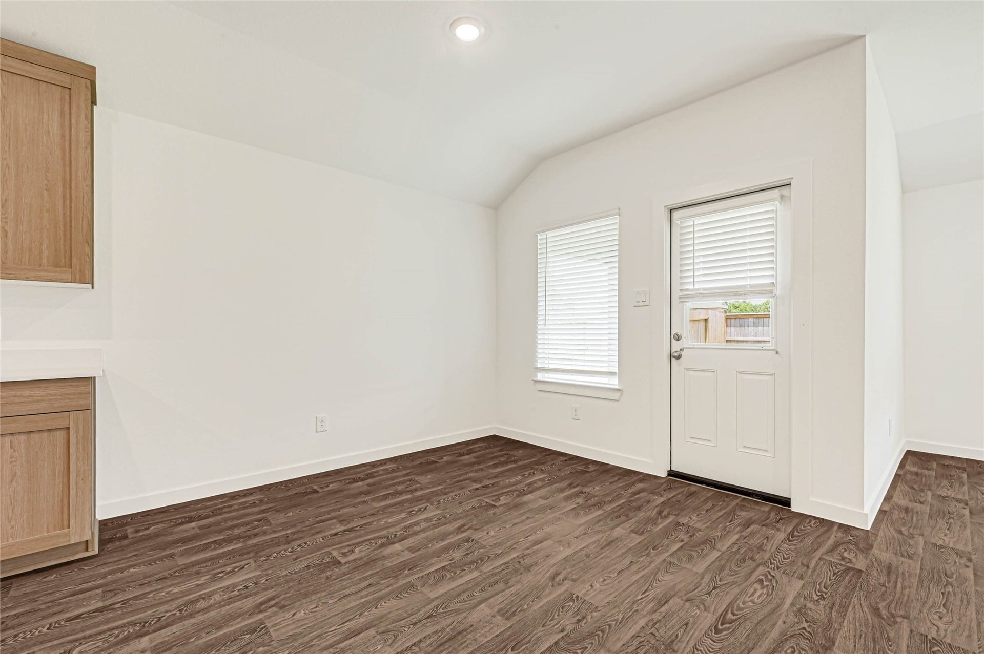 *Images and 3D tour are for illustration only and options may vary from home as built.