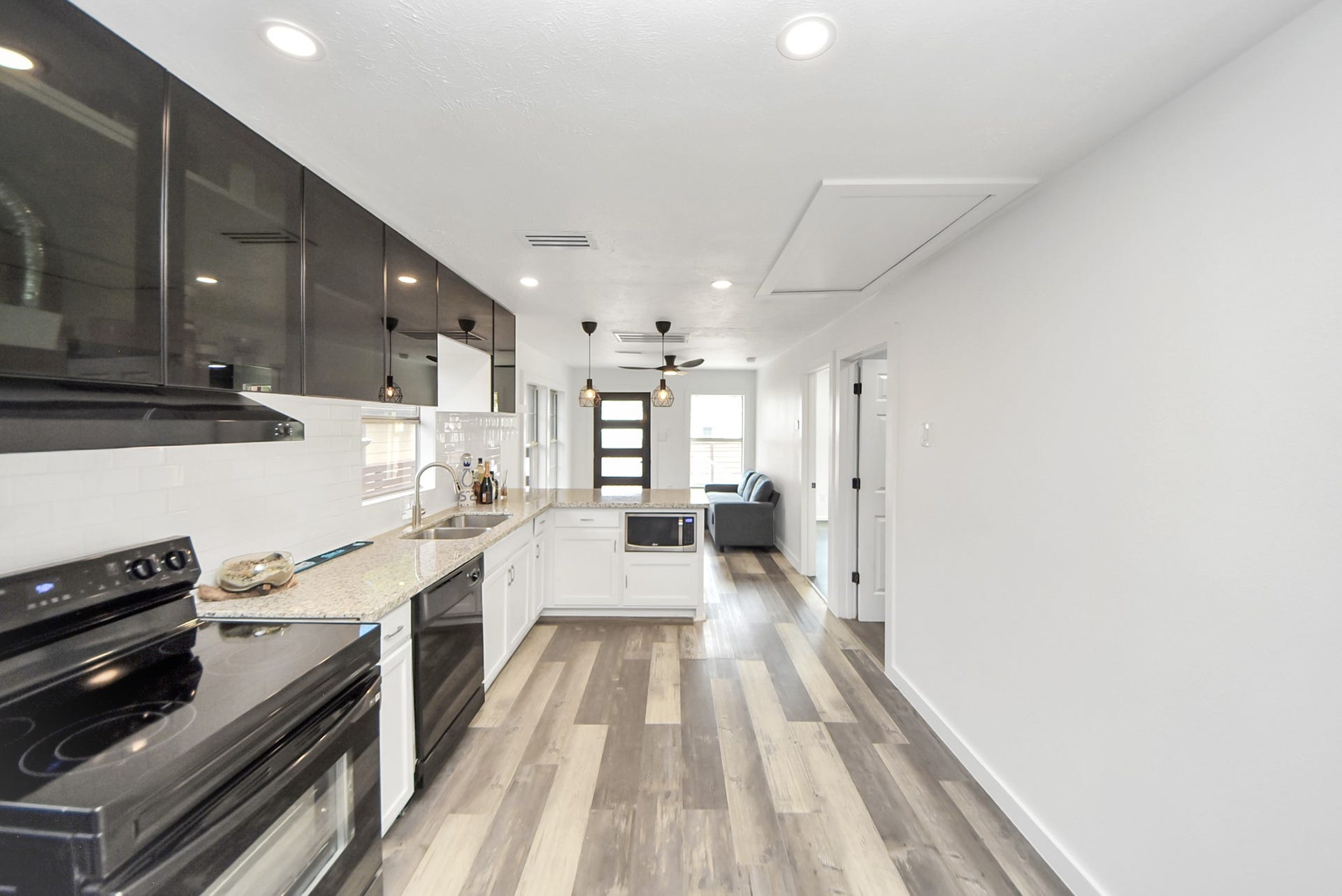 824 Wilkes Street, Houston, TX 77009 824 Wilkes Street, Houston, TX 77009