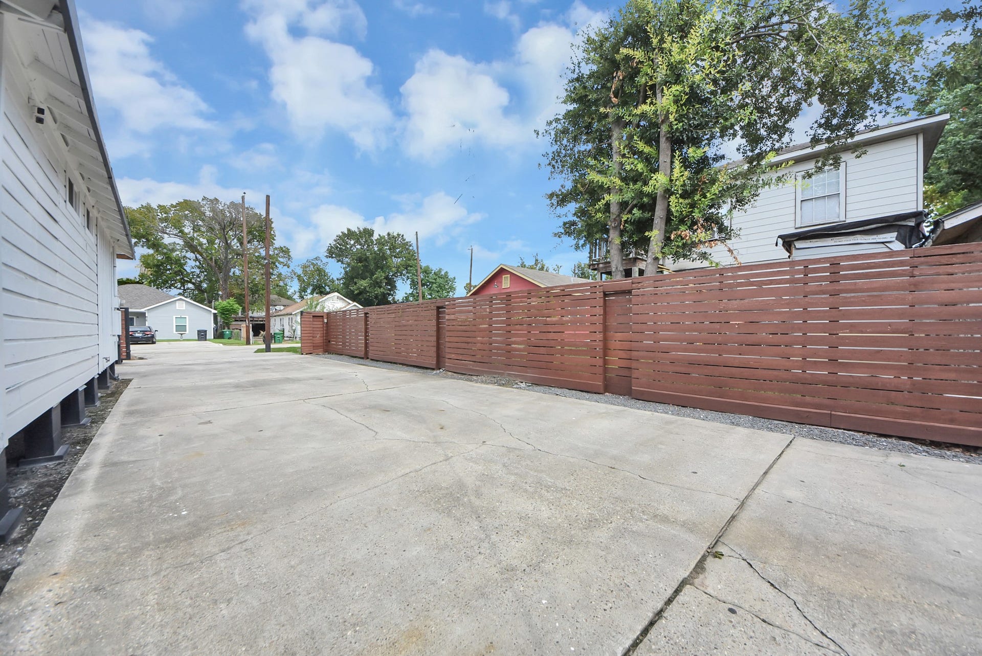 824 Wilkes Street, Houston, TX 77009 824 Wilkes Street, Houston, TX 77009
