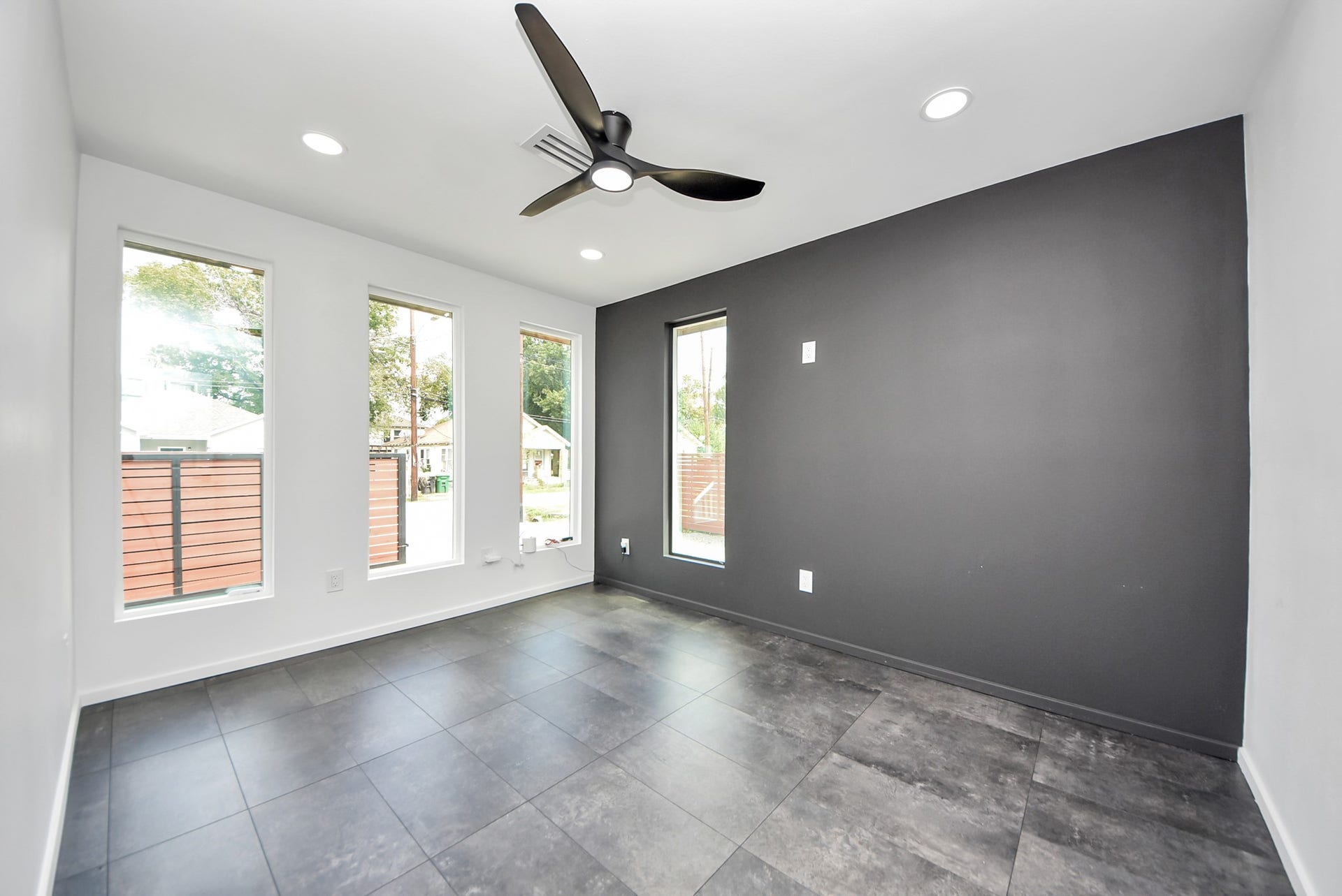 824 Wilkes Street, Houston, TX 77009 824 Wilkes Street, Houston, TX 77009
